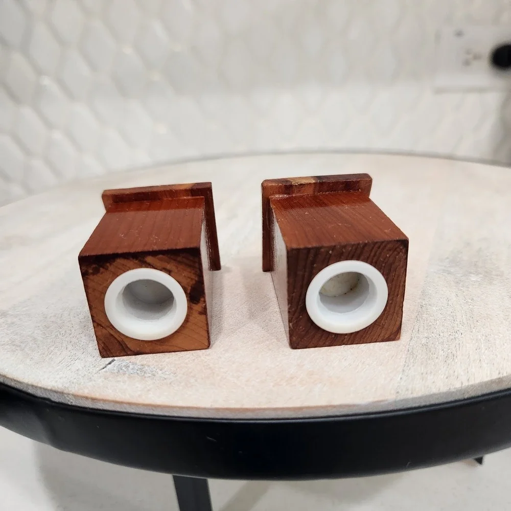 VTG‎ Wood Ceramic Outhouse Salt Pepper Shakers Ma Pa Boot Hill Dodge City Kansas